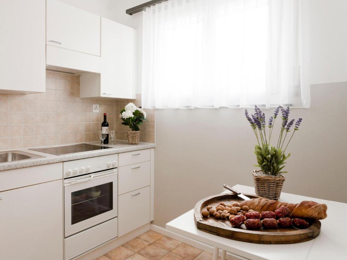 Apartment Double Room-4 By Interhome アスコナ エクステリア 写真