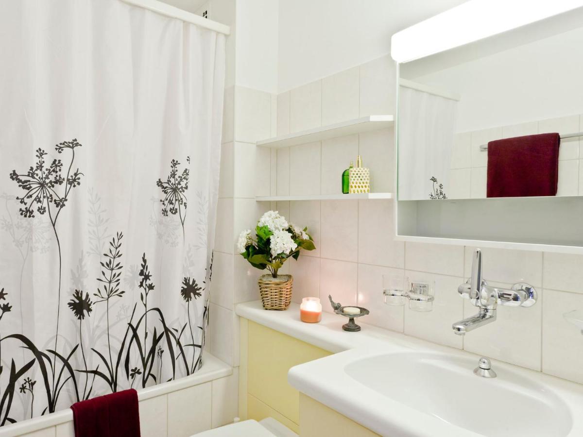 Apartment Double Room-4 By Interhome アスコナ エクステリア 写真